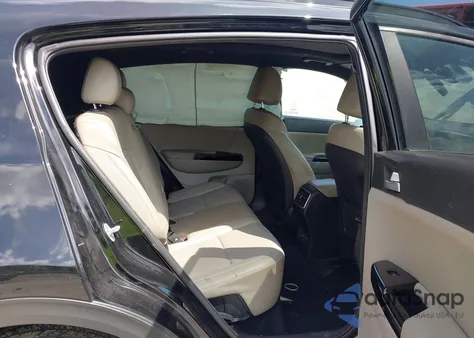 2022 Kia Sportage Nightfall Edition z USA, uszkodzony, nr VIN KNDP63AC6N7962633